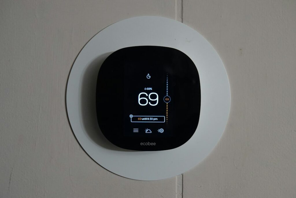 Electronic control interface illustrating residential sprinkler controller troubleshooting
